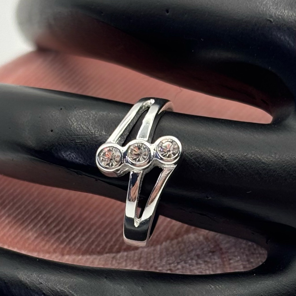 Sterling Silver Cz Toe Ring